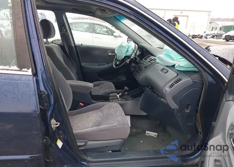 2002 Honda Accord 2.3 Ex из США, поврежденный, VIN 1HGCG56692A053831